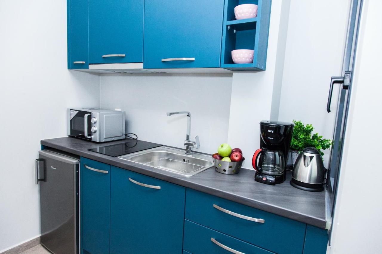 A Spacious Brand New Studio Ideal For 2 A Apartment Athens Luaran gambar
